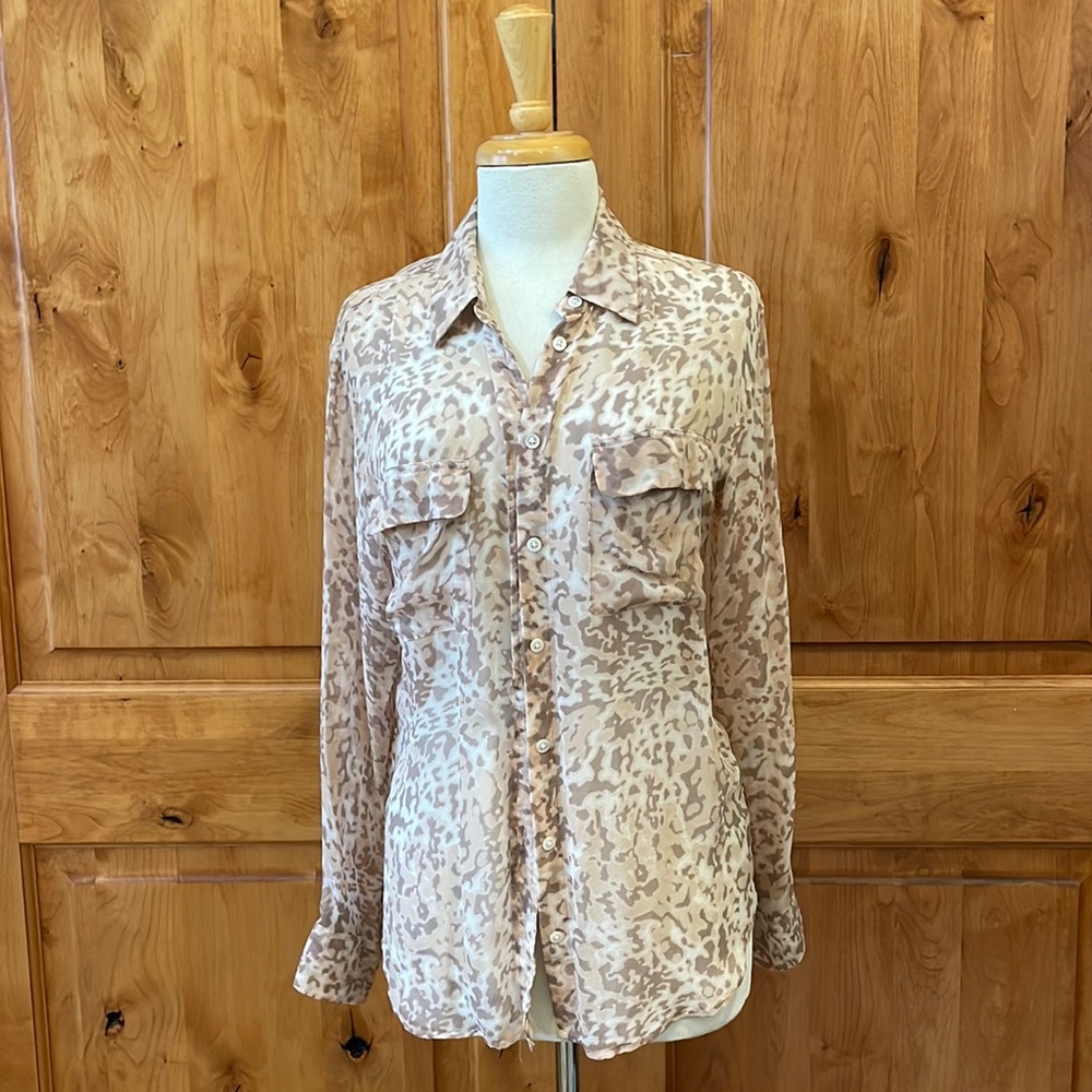 Equipment l/s dressy top. Colors are lavender and light pink.